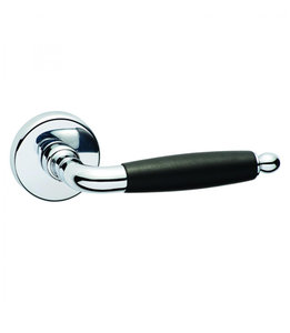 Weekamp deurkruk Ebony PVD Chrome rond