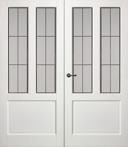 Skantrae E 040, glas in lood (30)